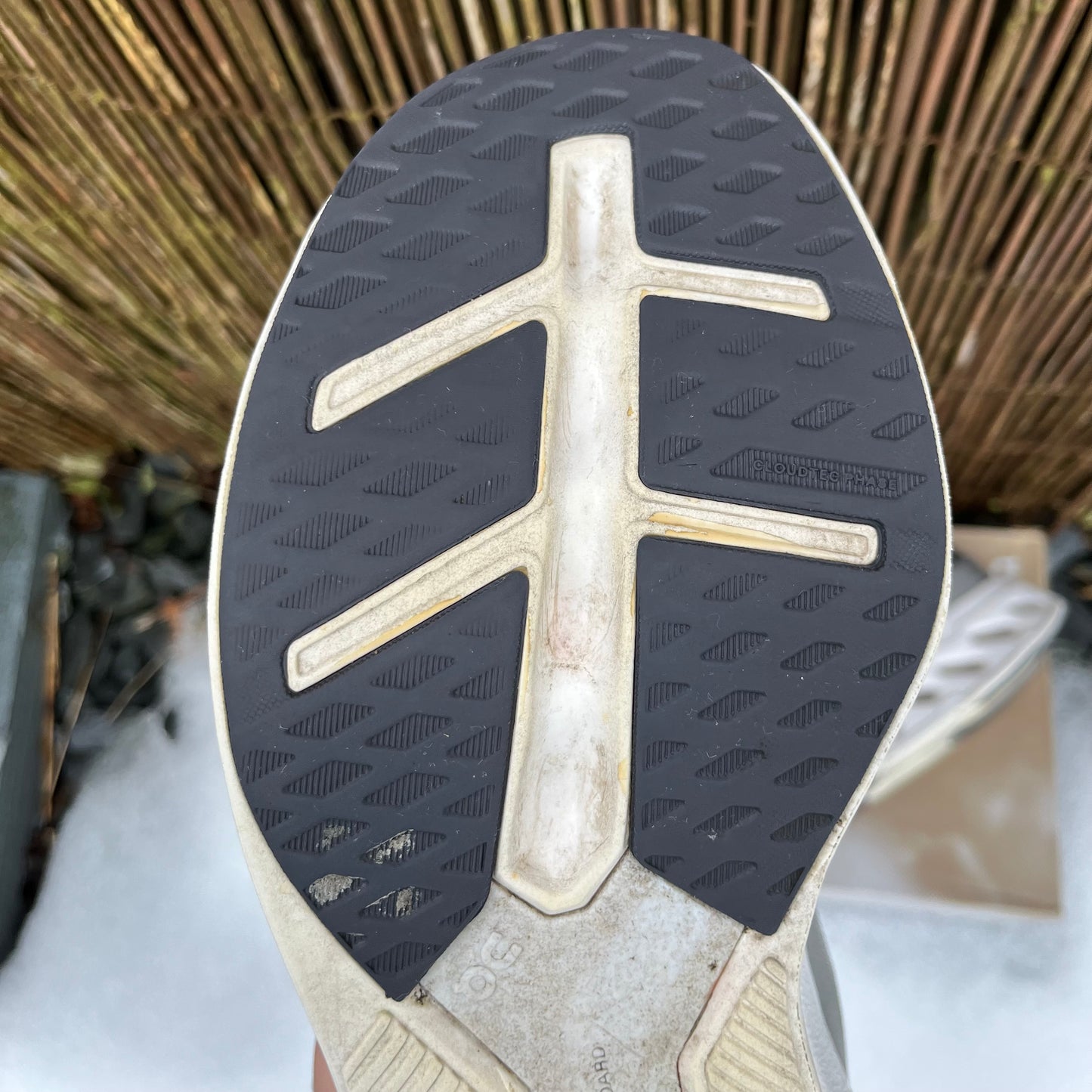 On Running CloudEclipse - Alloy White - UK9.5