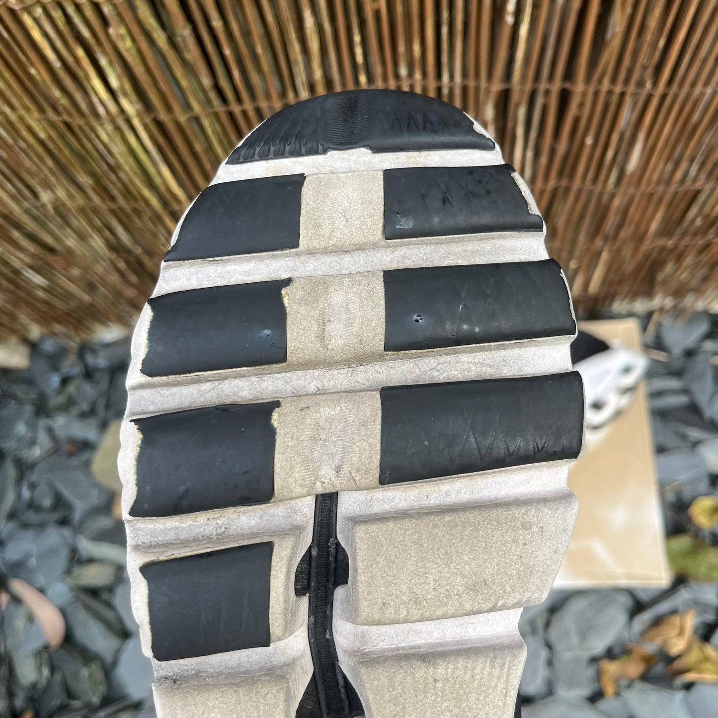 On Running CloudSwift 2.0 Black / White UK8.5