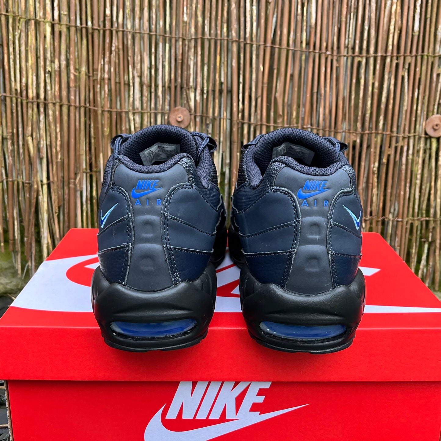 Nike Air Max 95 (Custom) - Dark Obsidian / Racer Blue - UK9.5