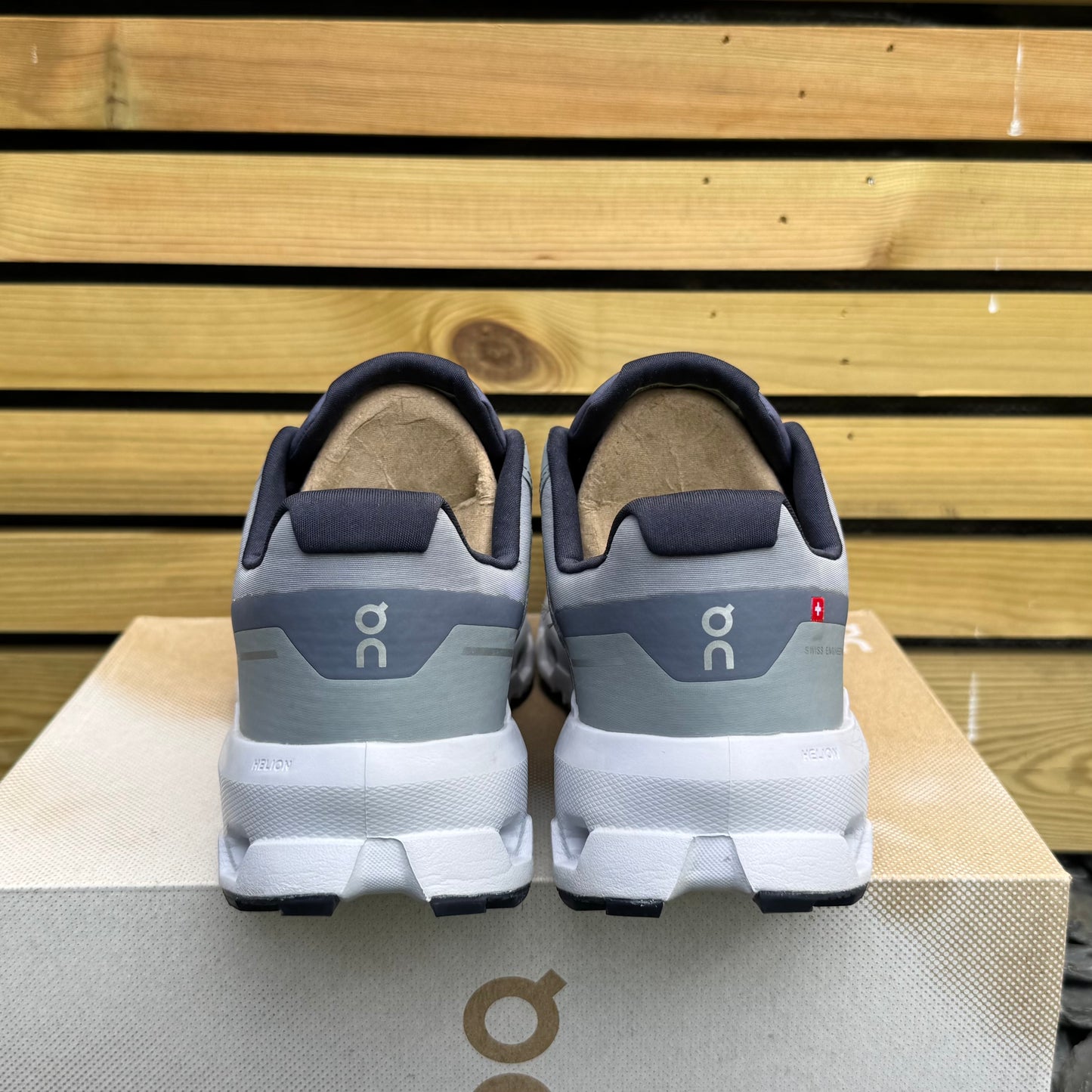 On Running CloudVista 2 Waterproof - Heather / Mist - UK8.5