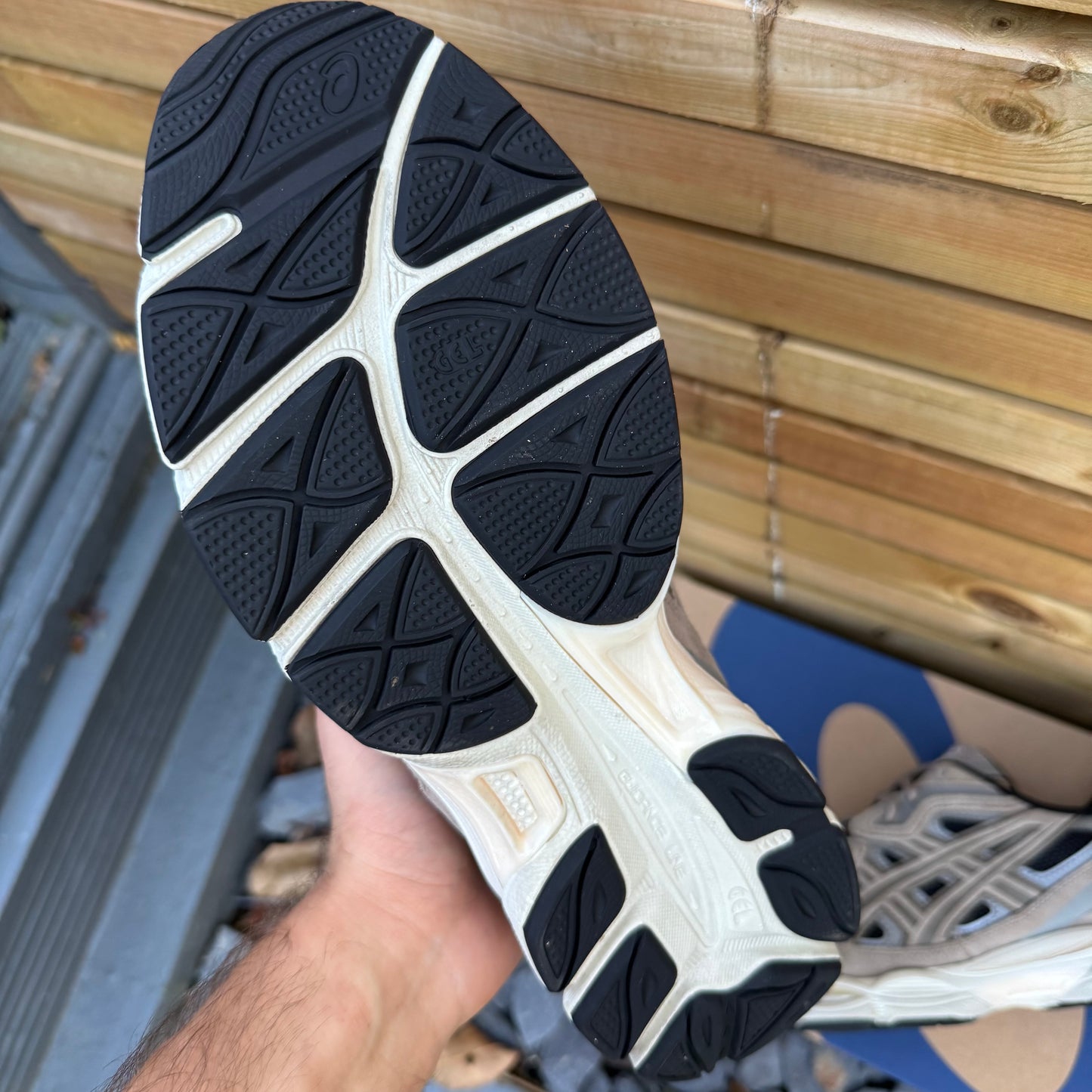 Asics Gel-NYC - Black / Greige - UK10