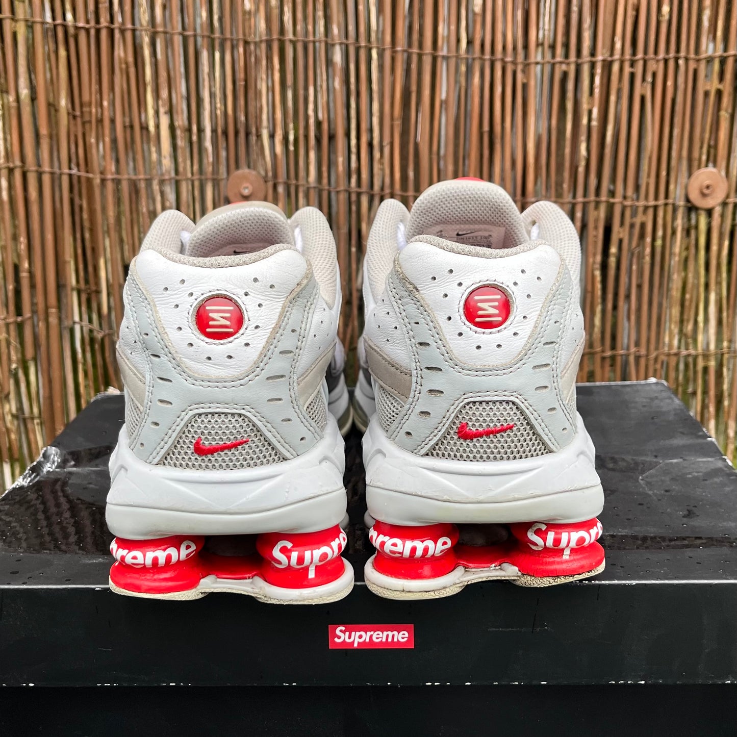 Nike Shox Ride 2 SP X Supreme White / Platinum