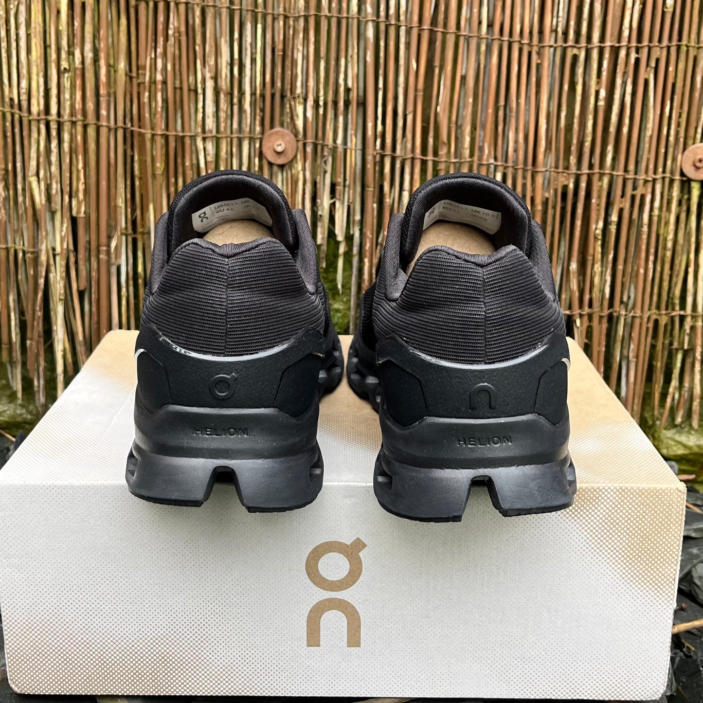 On Running CloudStratus 2 - Triple Black - UK10.5