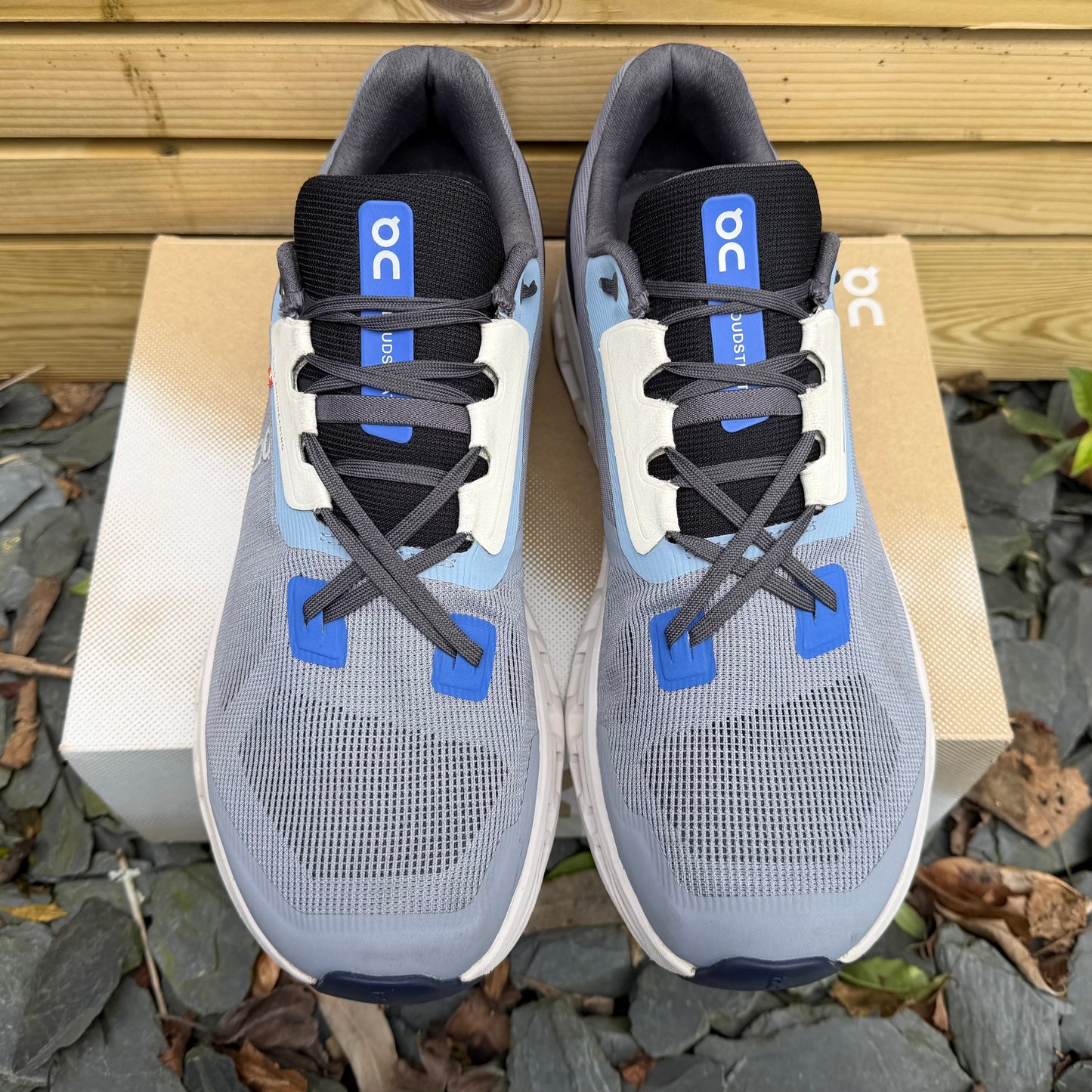 On Running CloudStratus 2 - Fossil / Midnight - UK11.5