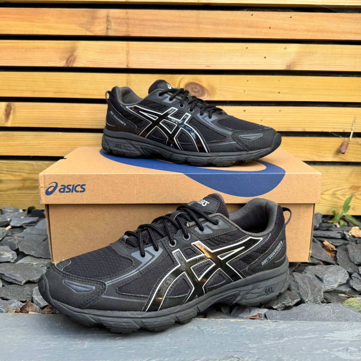 Asics Gel-Venture 6 - Black / Metallic - UK8