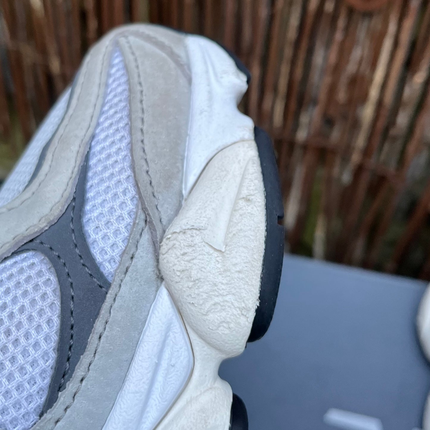 New Balance 9060 Classic Grey UK5