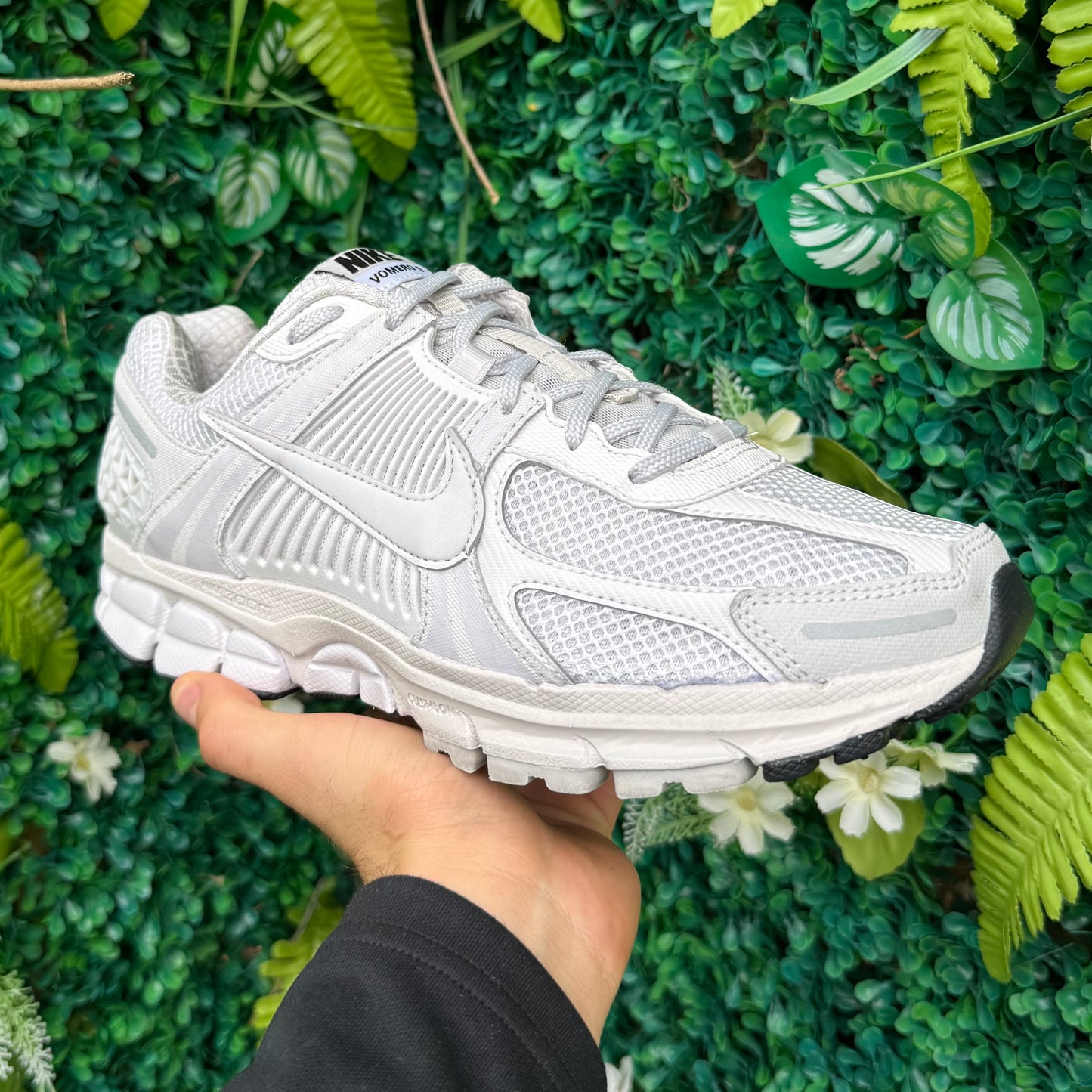 Nike Zoom Vomero 5 - Vast Grey - UK7.5