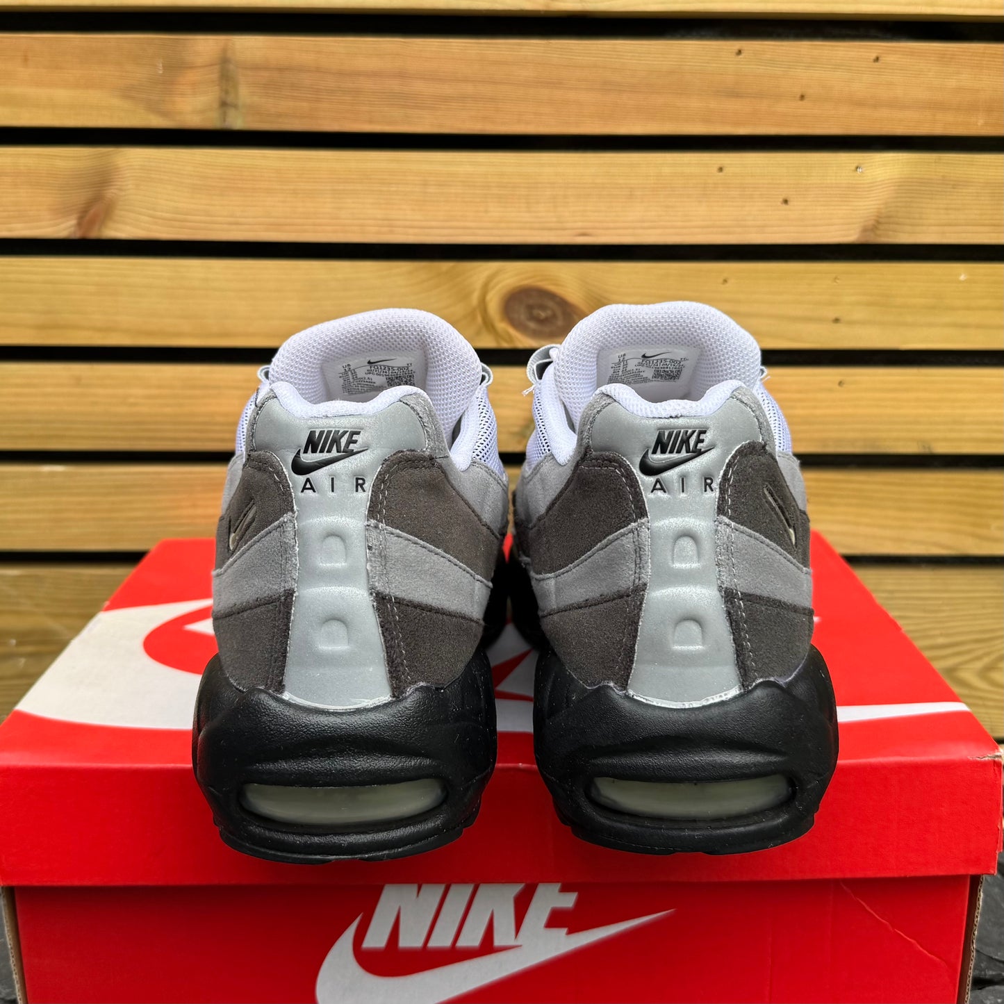 Nike Air Max 95 - Grey Jewel - UK11