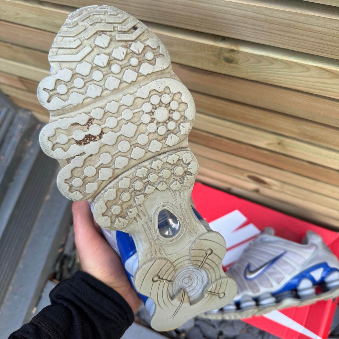 Nike Shox TL - Wolf Grey / Metallic Silver / Blue - UK8