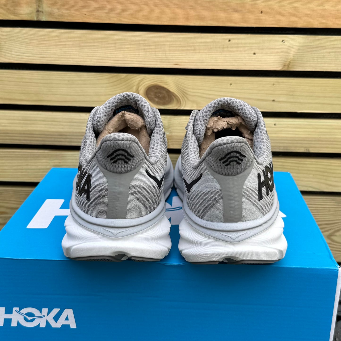 Hoka Clifton 9 - Wolf Grey - UK9
