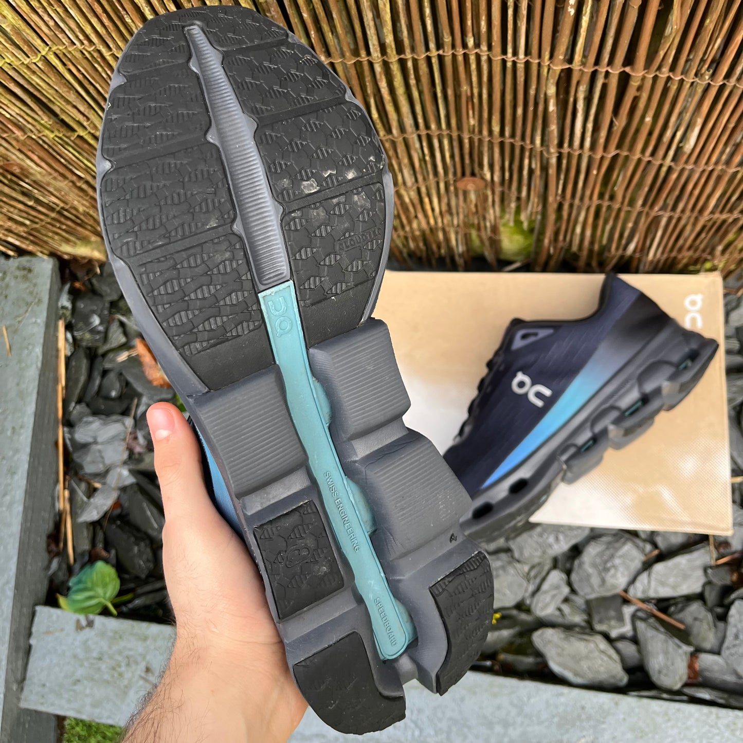 On Running CloudSpark - Black / Blueberry - UK11