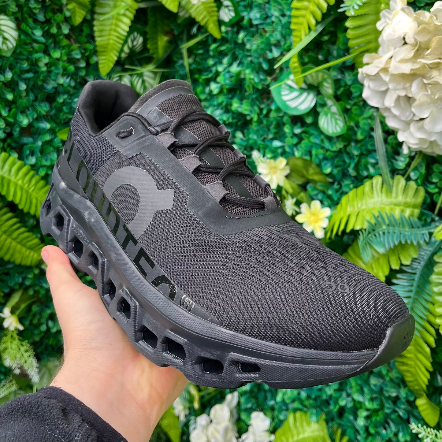 On Running CloudMonster Black