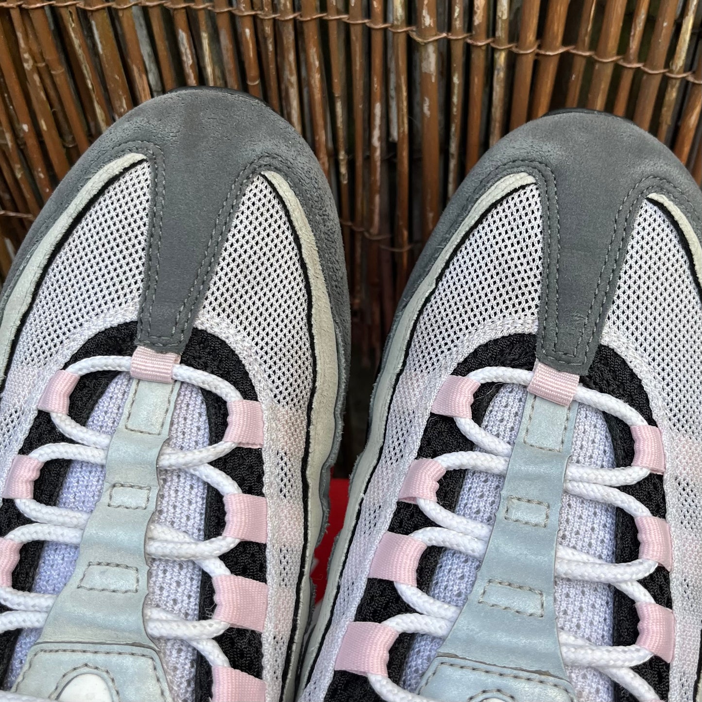 Nike Air Max 95 OG Gunsmoke / Pink Foam UK 8.5