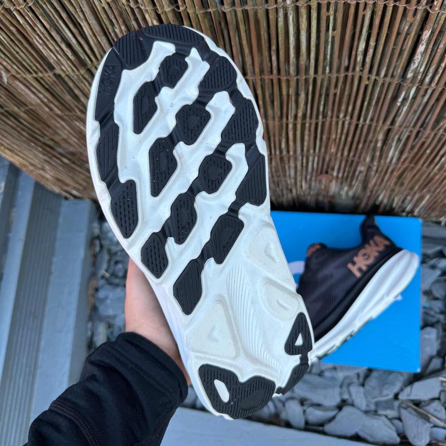 Hoka Clifton 9 - Black / Copper - UK9.5