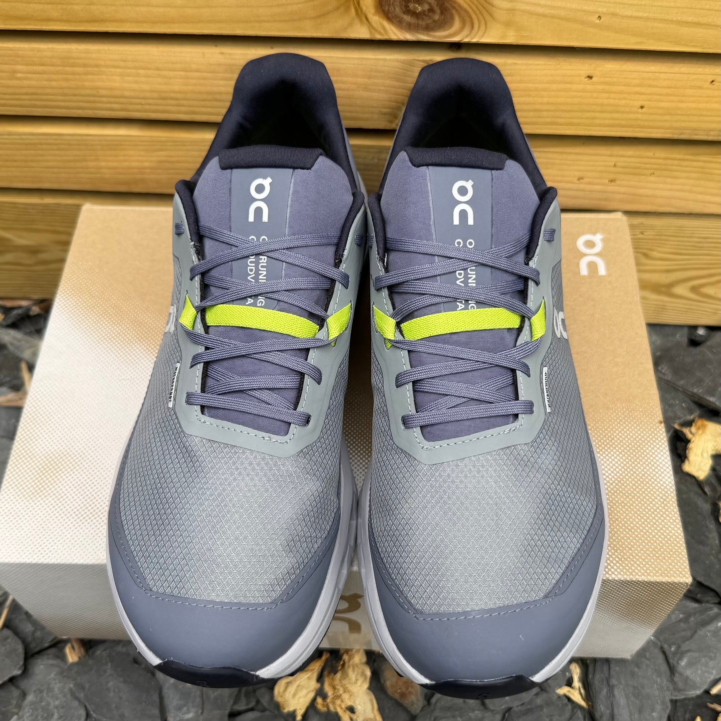 On Running CloudVista 2 Waterproof - Heather / Mist - UK9 - Brand New