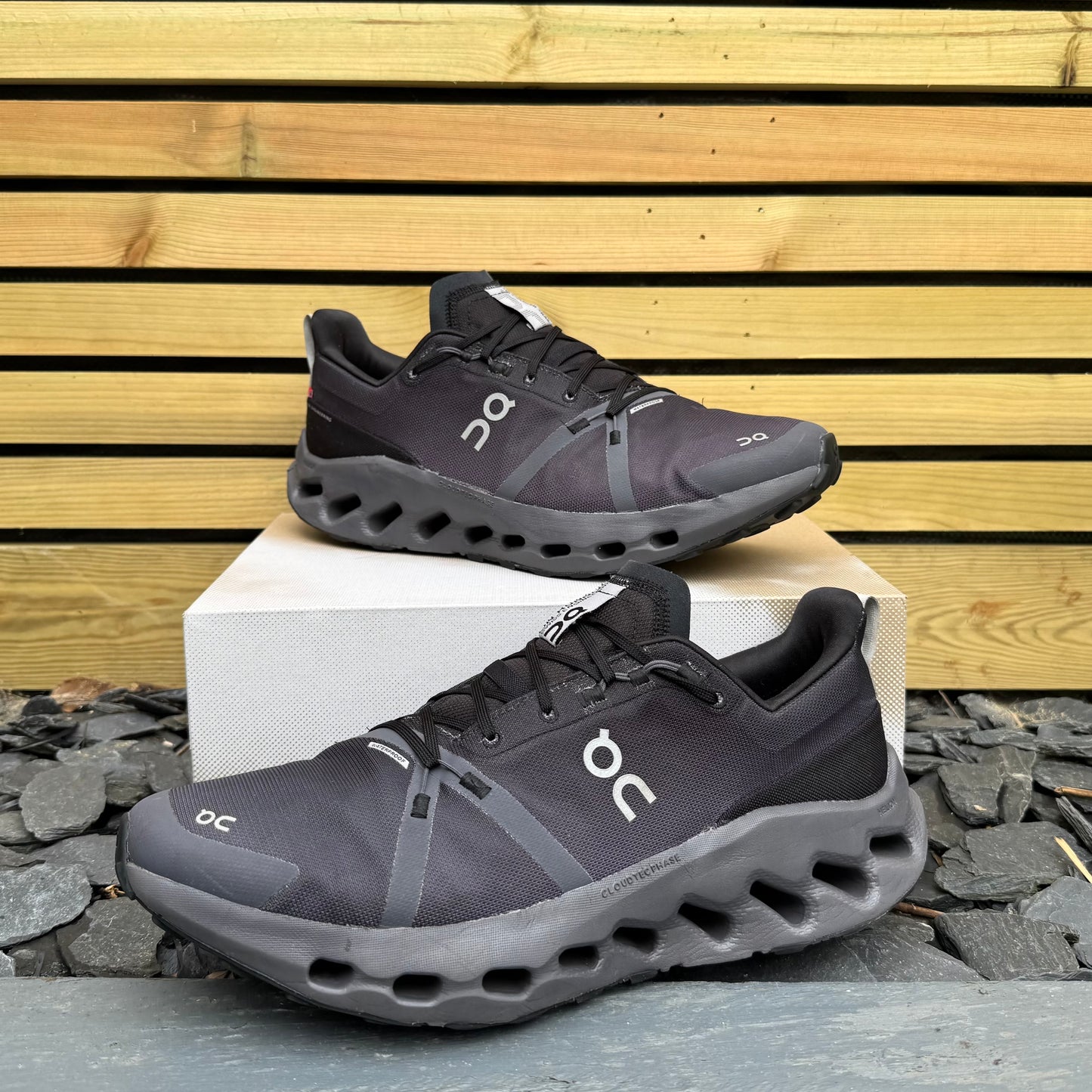 On Running CloudSurfer Trail Waterproof - Black Eclipse - UK11