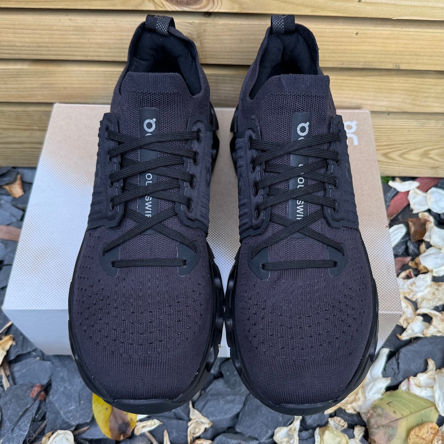 On Running CloudSwift 4.0 - Black Eclipse - UK11.5