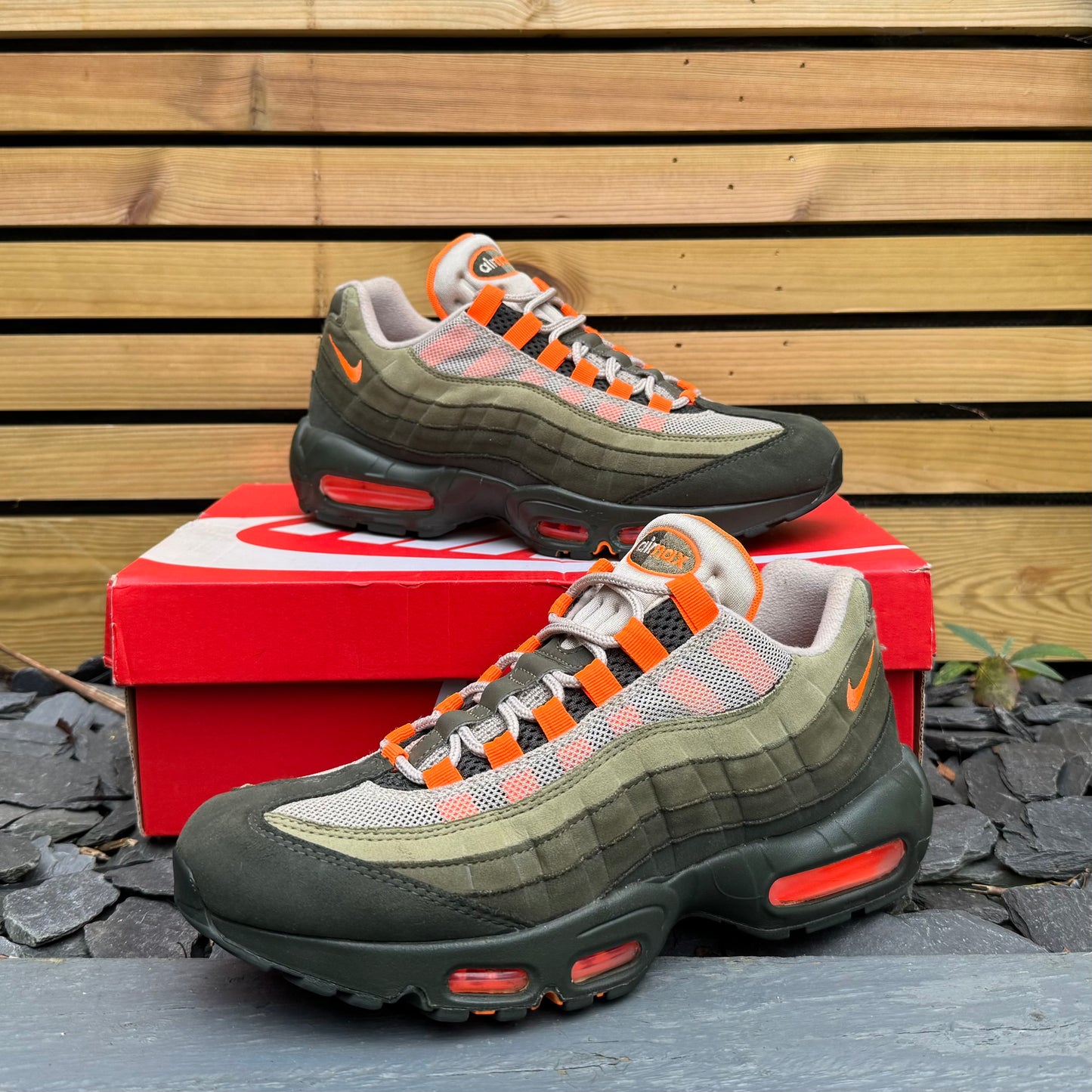 Nike Air Max 95 OG - Neutral Olive  / Total Orange - UK8