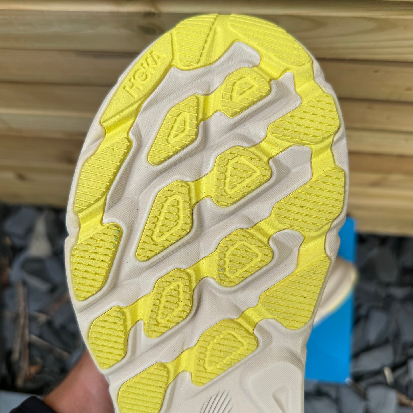Hoka Clifton 9 Gore-Tex - Varsity Yellow / Vanilla - UK8.5 - Brand New