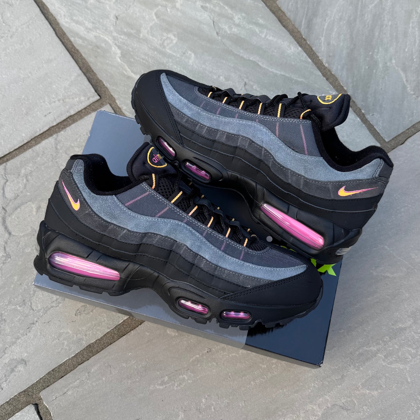 Nike Air Max 95 OG Big Bubble - Sundial - UK10