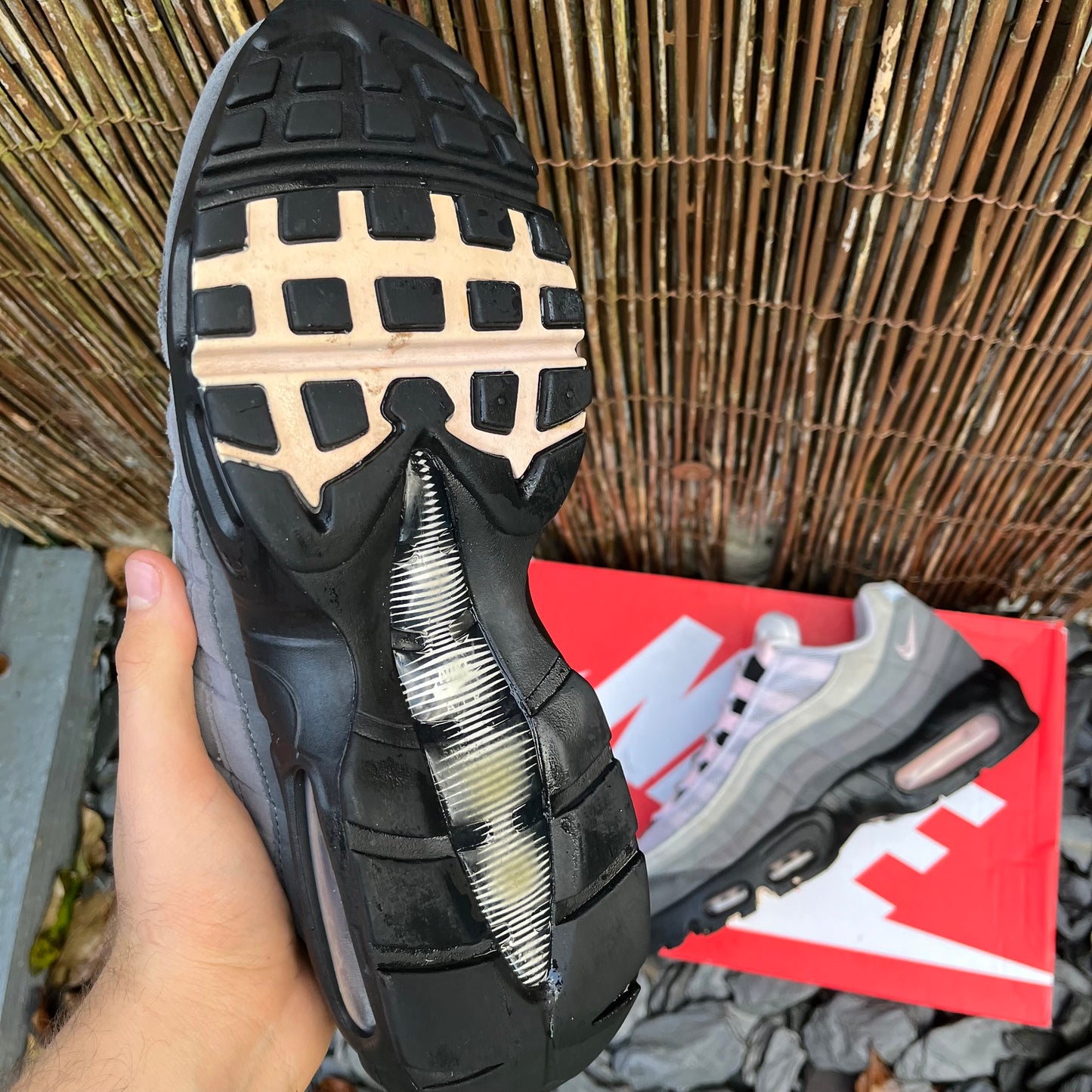 Nike Air Max 95 OG Gunsmoke / Pink Foam UK 8.5