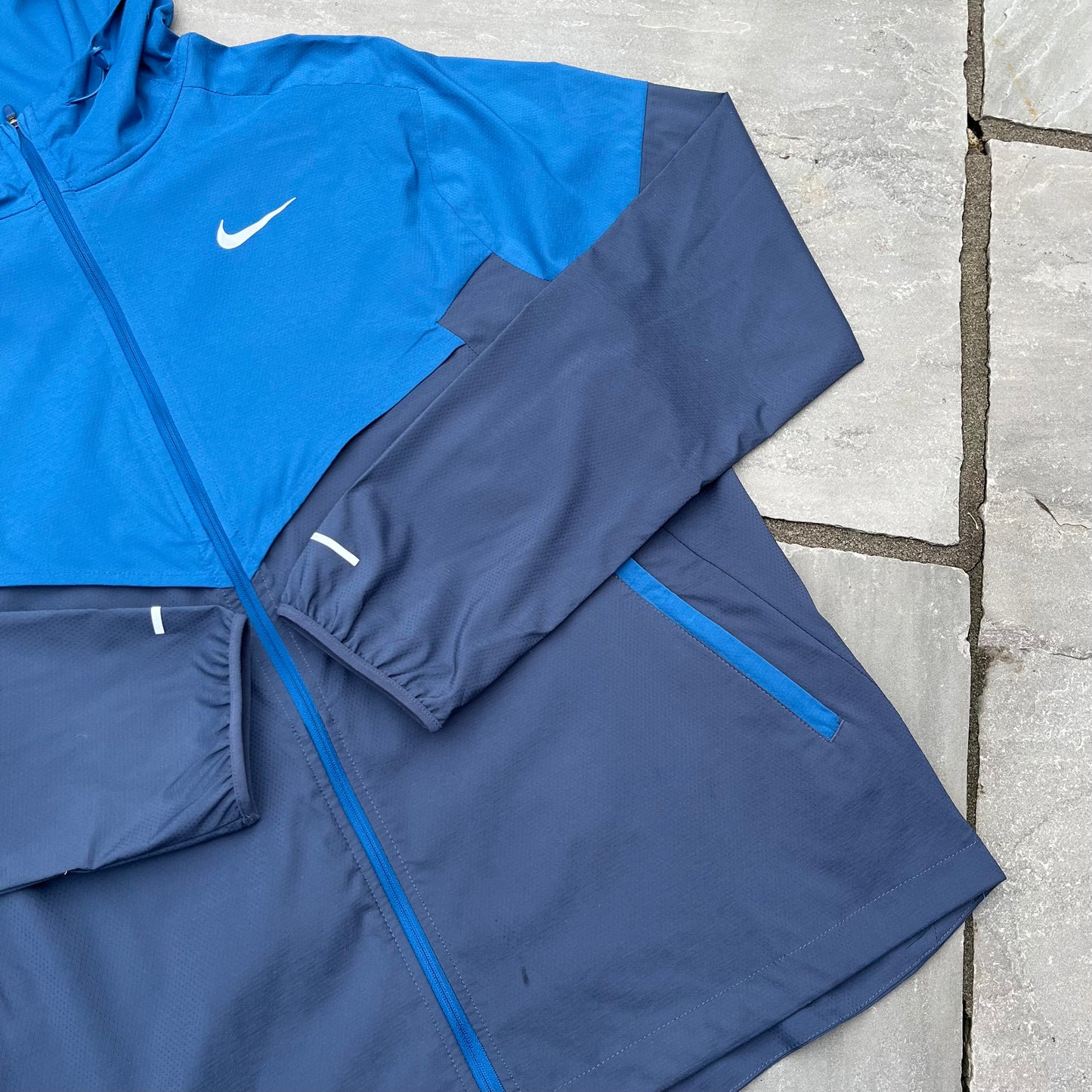 Nike Windrunner Packable Jacket - Thunder Blue - Large