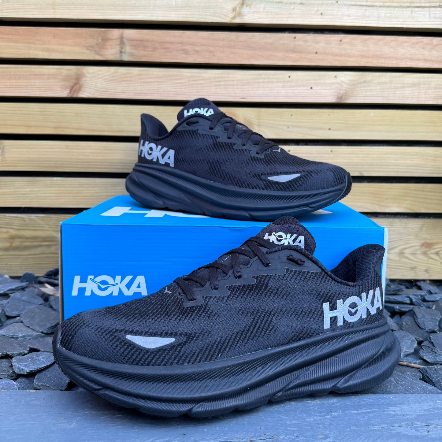 Hoka Clifton 9 Gore-Tex - Black Reflect - UK8.5