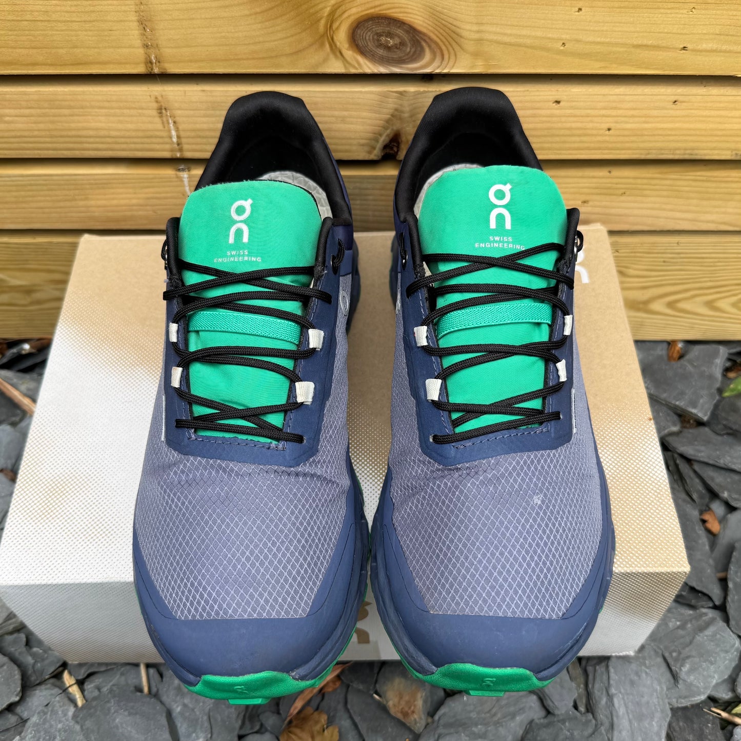 On Running CloudVista Waterproof - Midnight Navy / Green - UK9