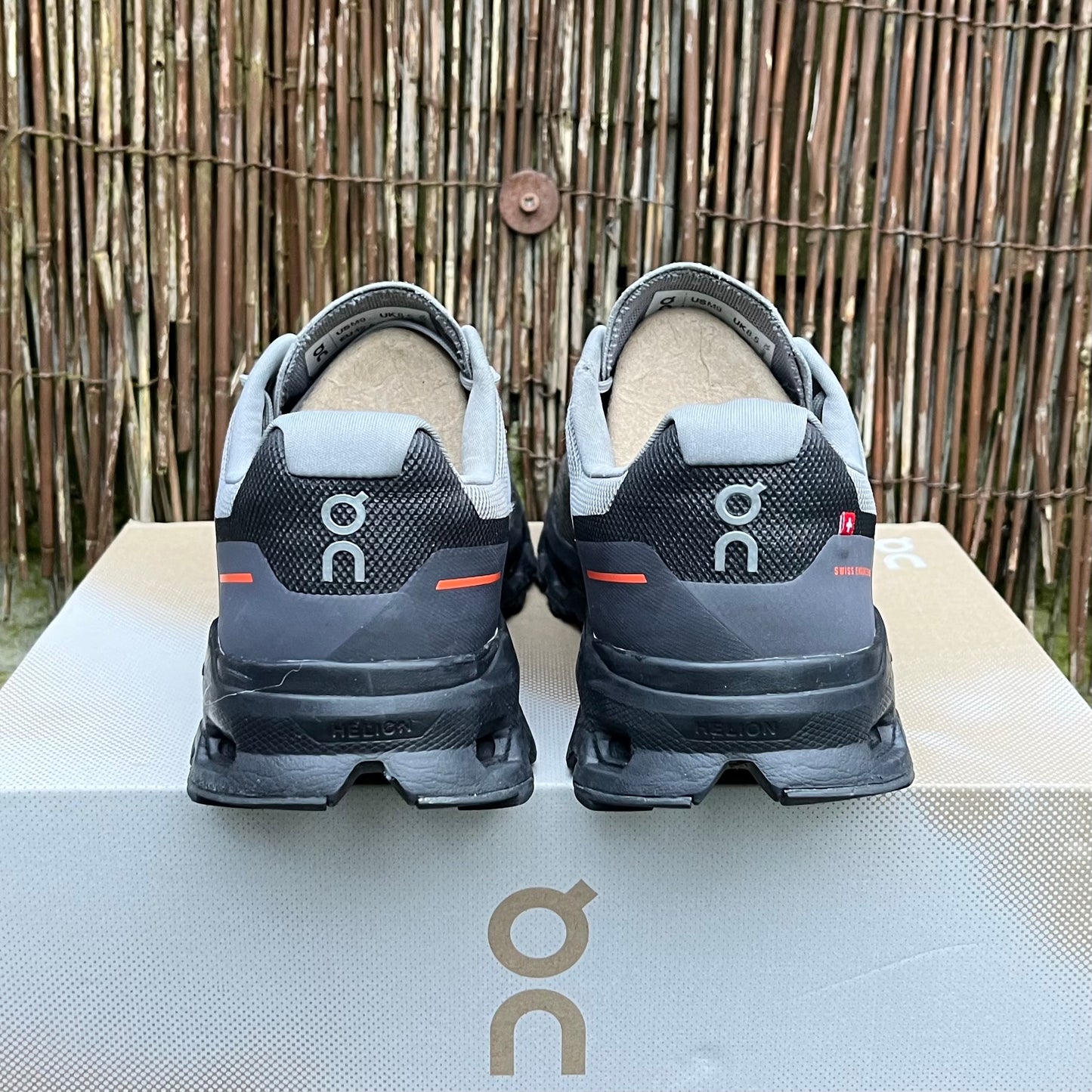On Running CloudVista - Grey / Orange - UK8.5
