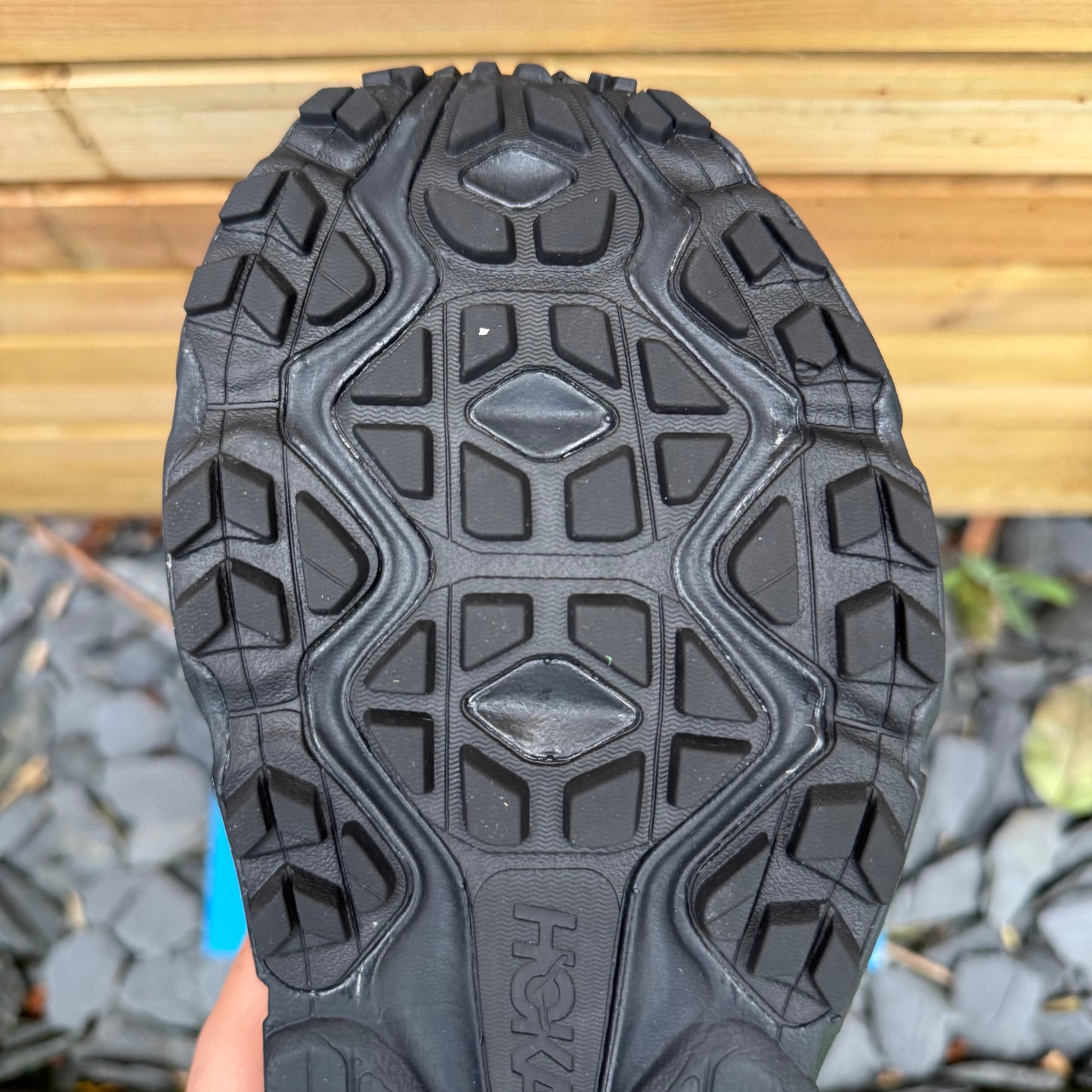 Hoka Challenger 7 Gore-Tex - Triple Black - UK10