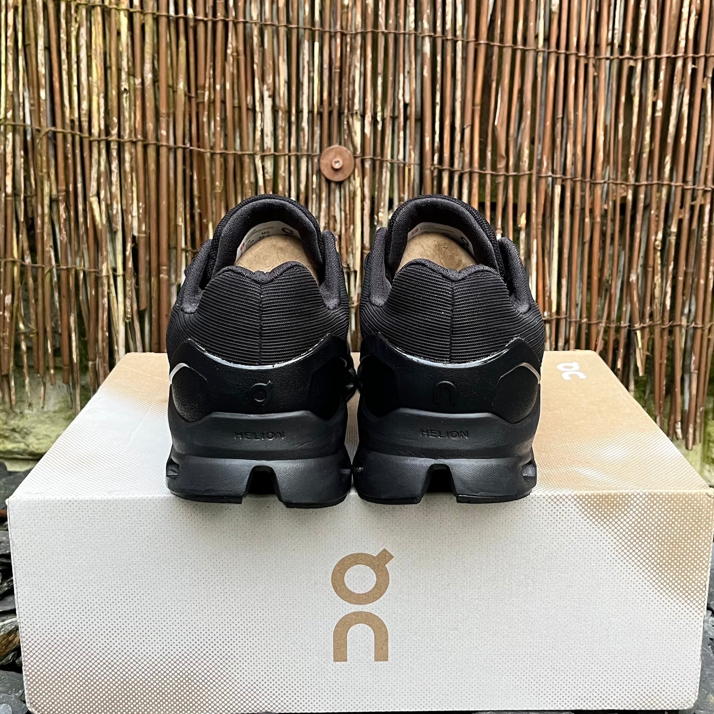 On Running CloudStratus 2 - Triple Black - UK8.5