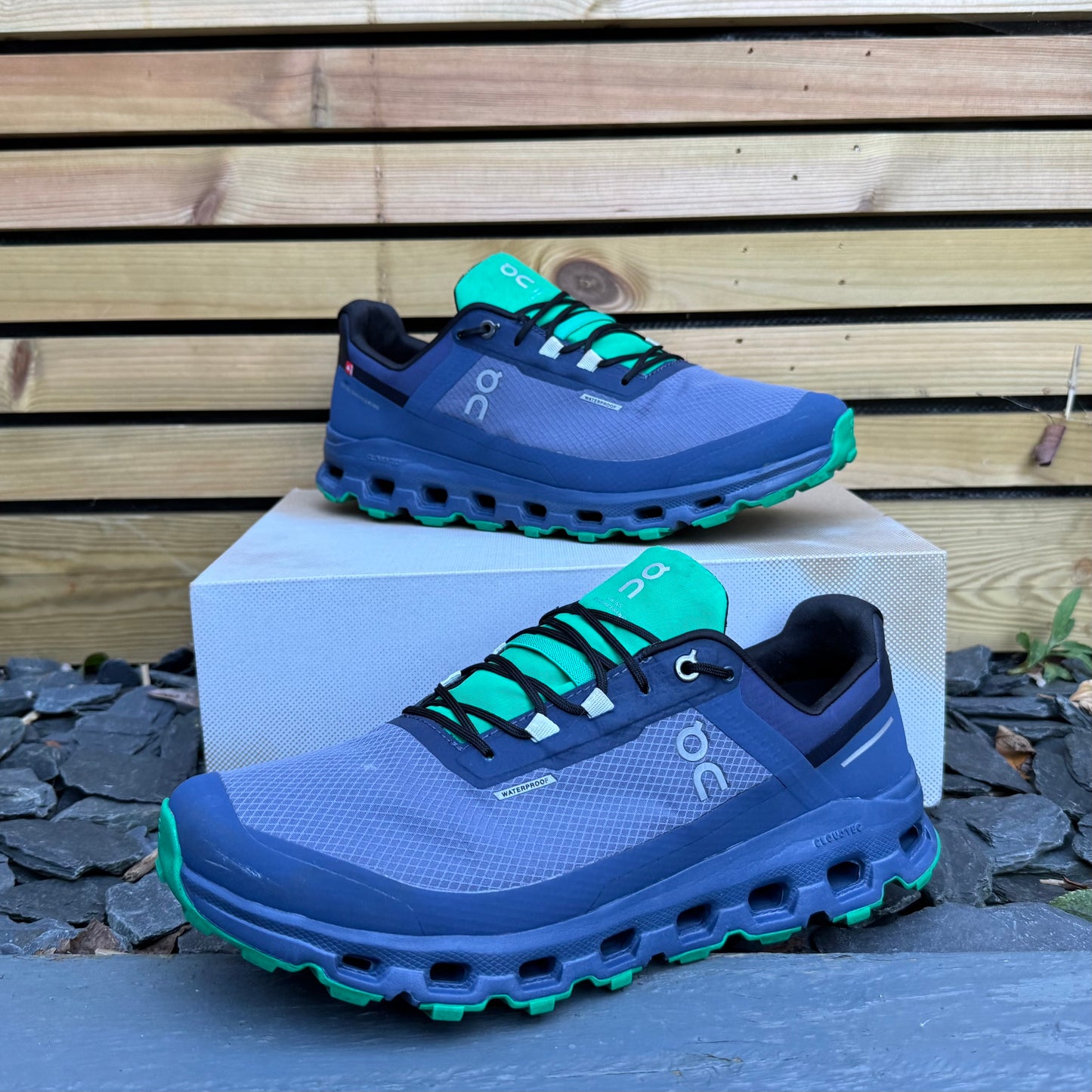 On Running CloudVista Waterproof - Midnight Navy / Green - UK9