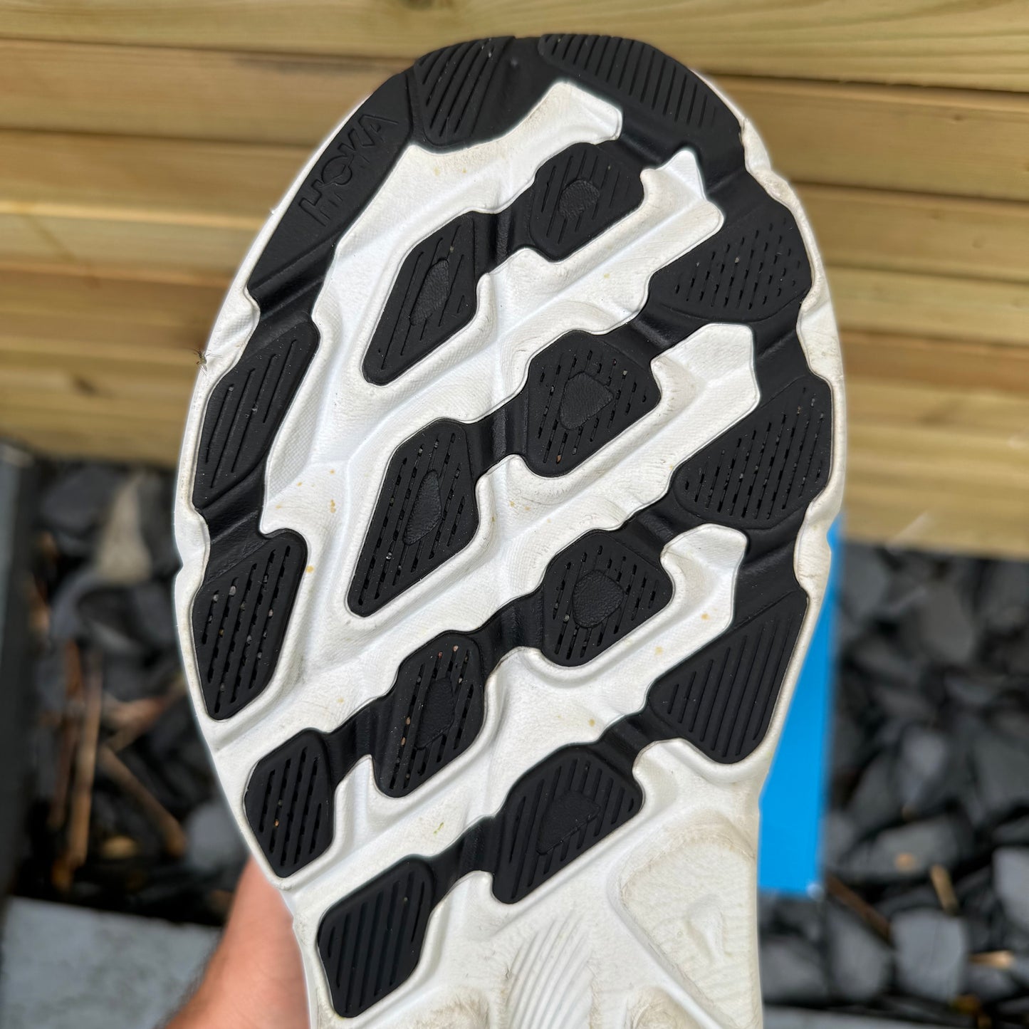 Hoka Clifton 9 - Black / Outer Orbit - UK8.5