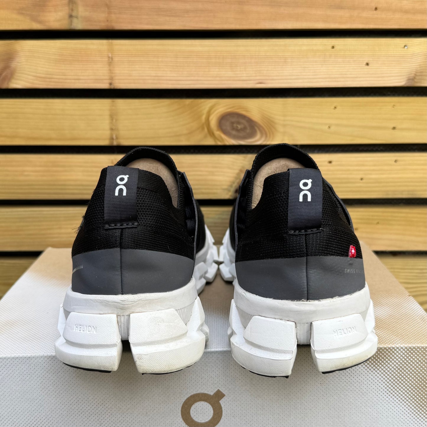 On Running CloudSwift 3.0 - Black - UK8