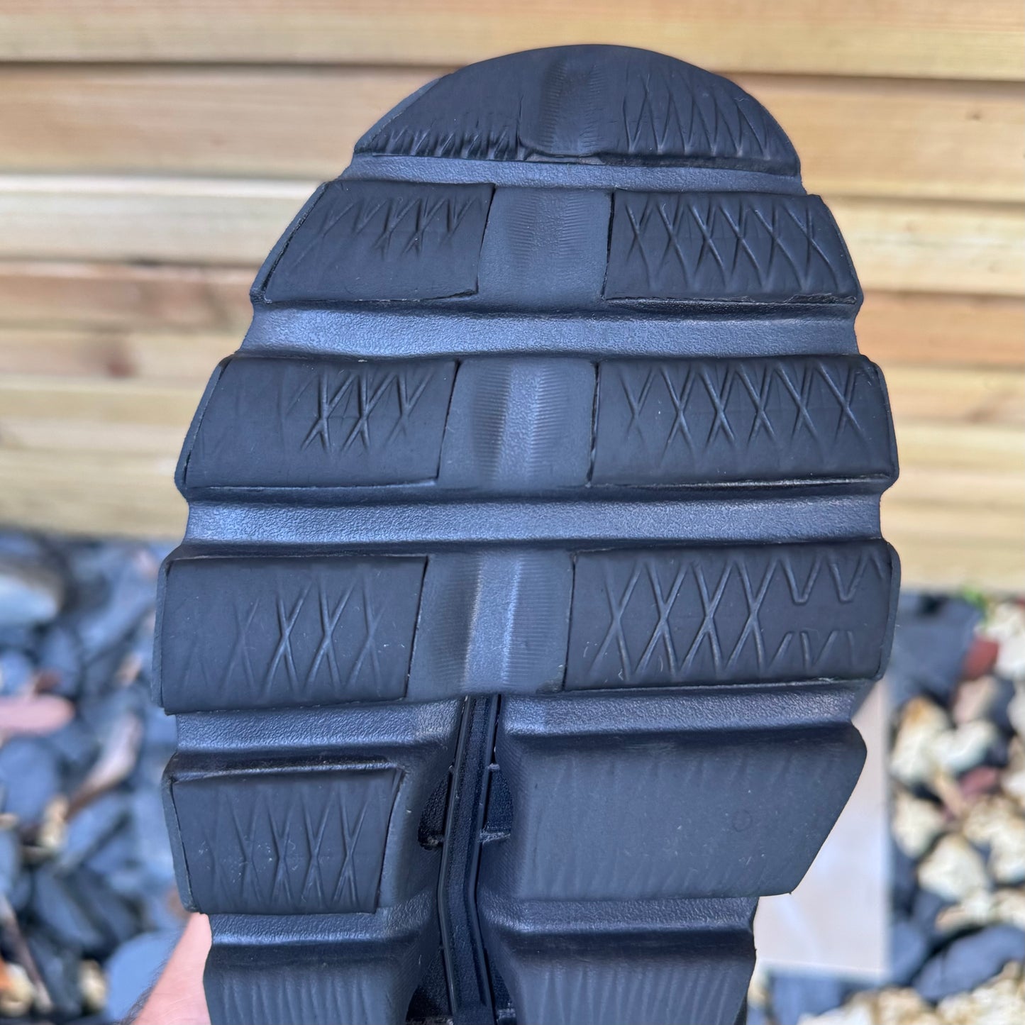 On Running CloudSwift 2.0 - Triple Black - UK8