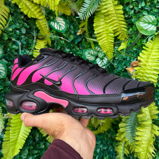 Nike Air Max Plus TN - Hyper Pink - UK7.5 - Brand New