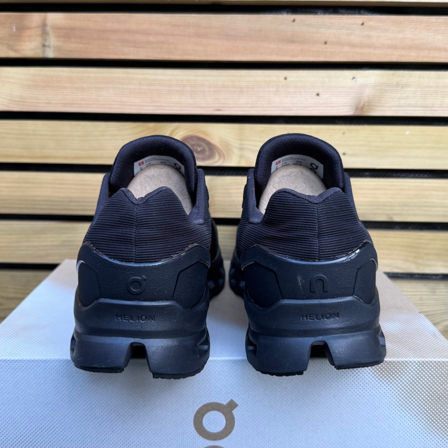 On Running CloudStratus 2 - Triple Black - UK8.5