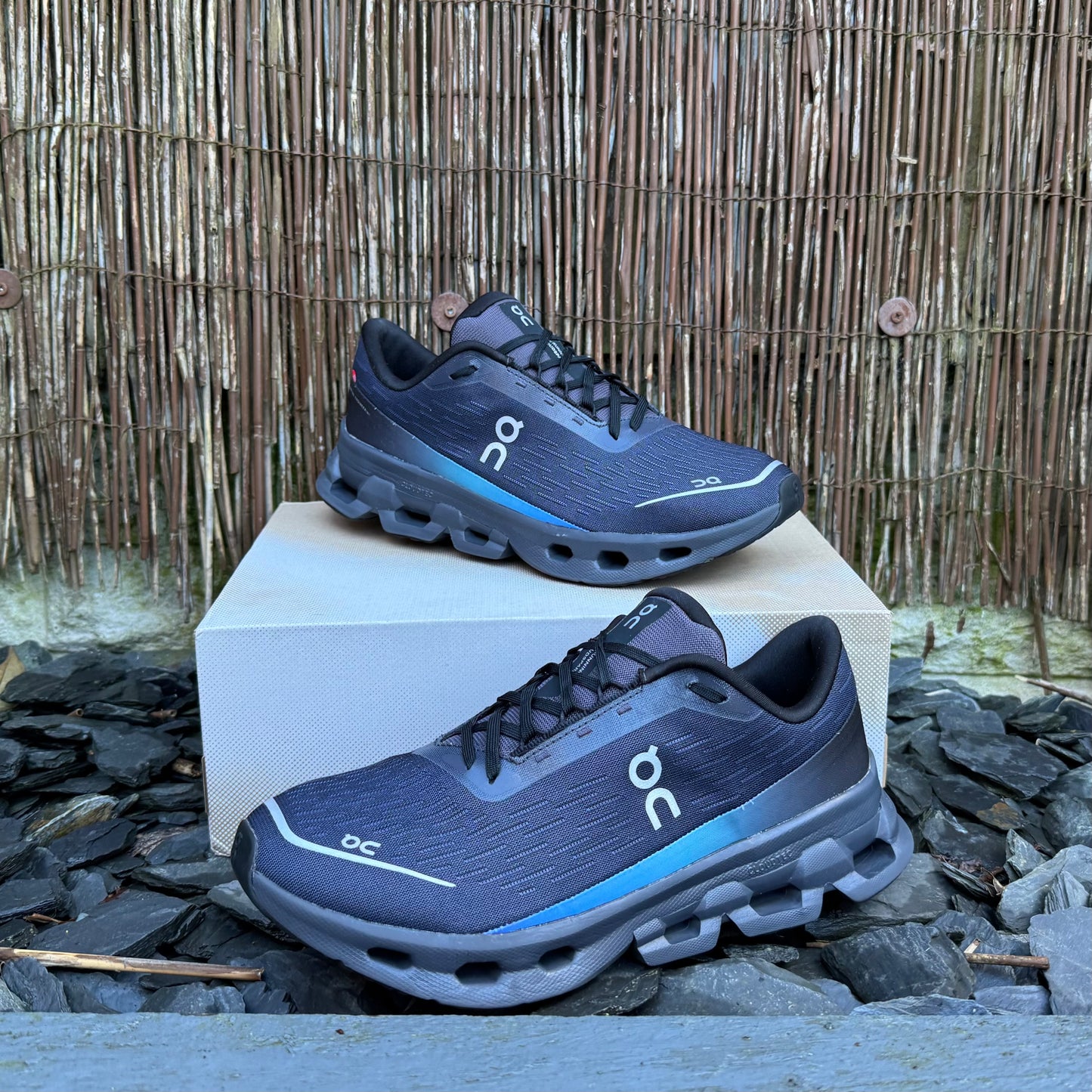 On Running CloudSpark - Black / Blueberry - UK8