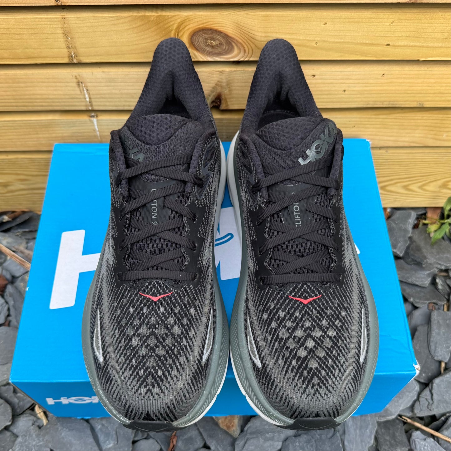 Hoka Clifton 9 - Black / Outer Orbit - UK9