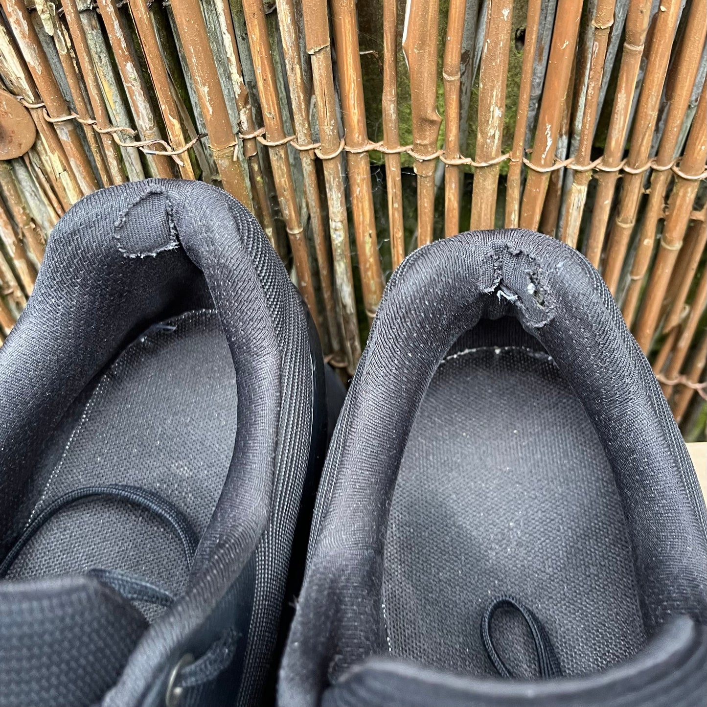 On Running CloudStratus 2 - Triple Black - UK11