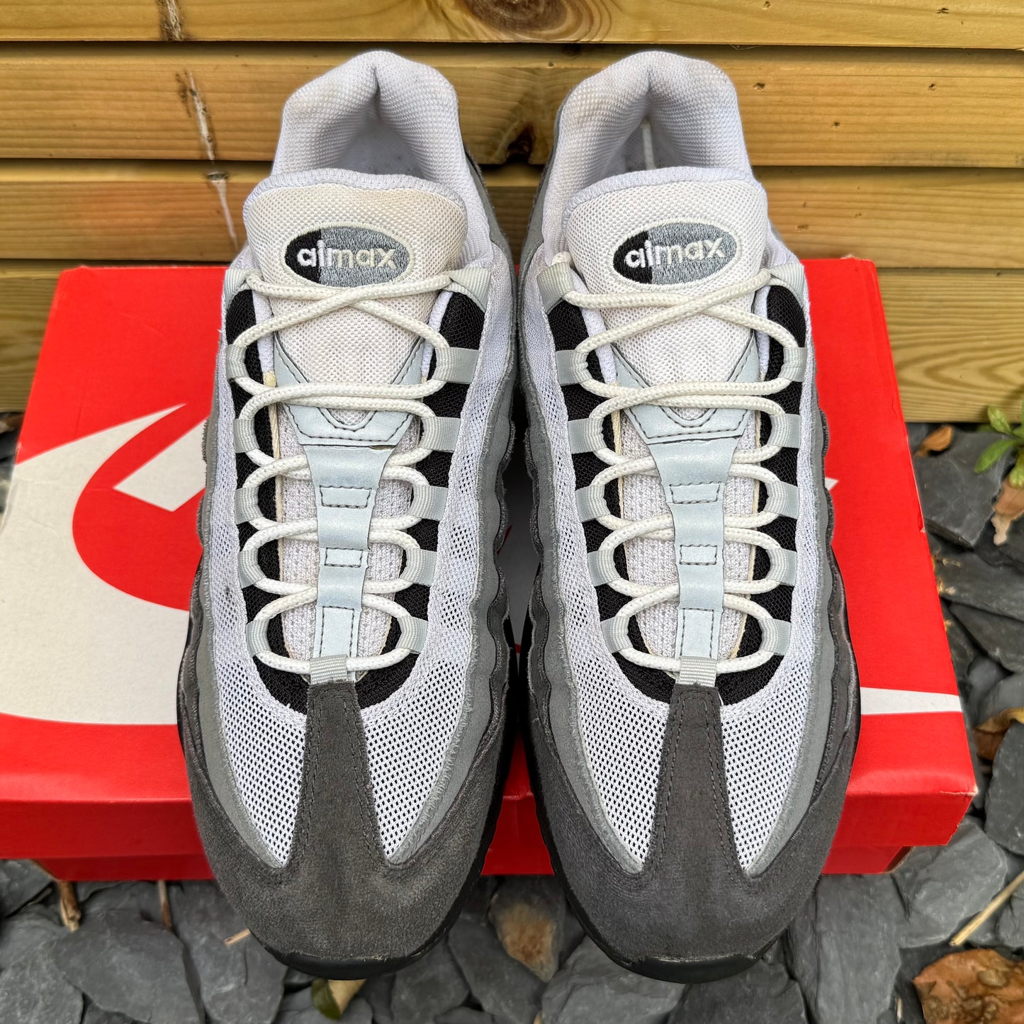 Nike Air Max 95 - Grey Jewel - UK9.5