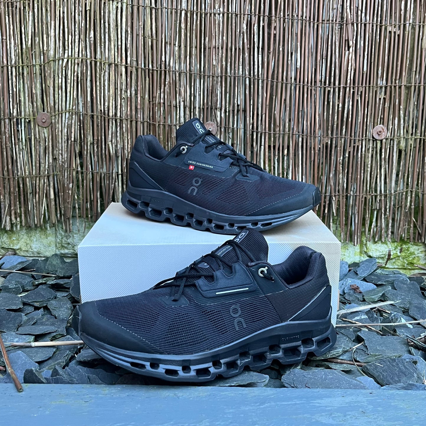 On Running CloudStratus 2 - Triple Black - UK10
