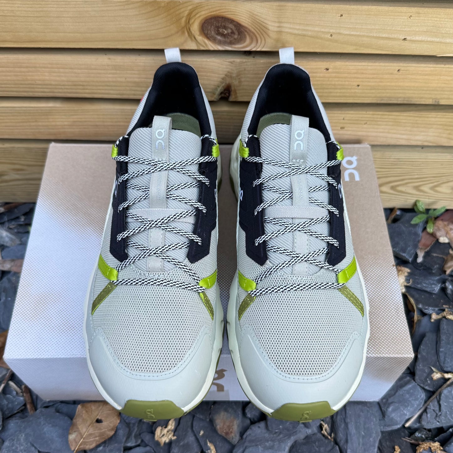 On Running CloudHorizon - Chalk / Seedling - UK8