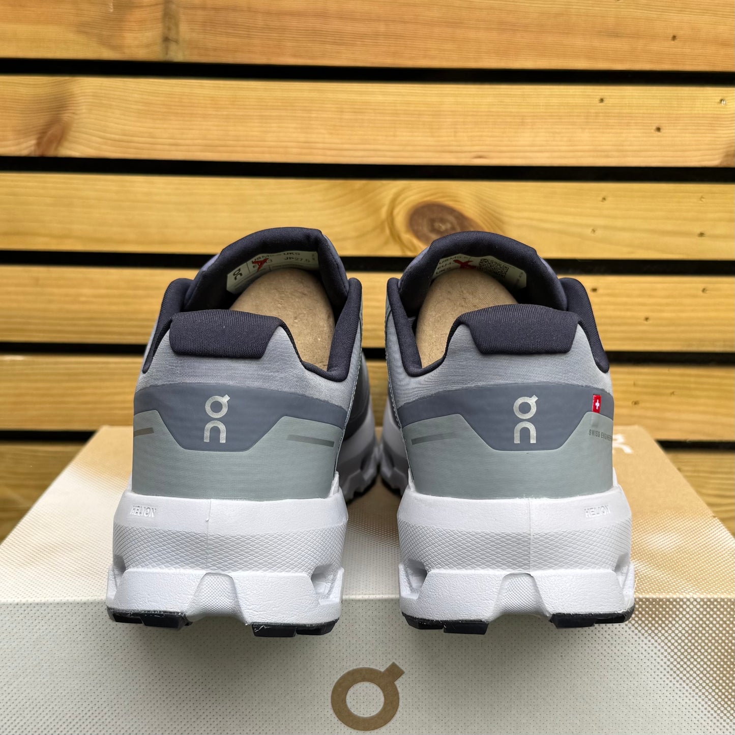On Running CloudVista 2 Waterproof - Heather / Mist - UK9 - Brand New
