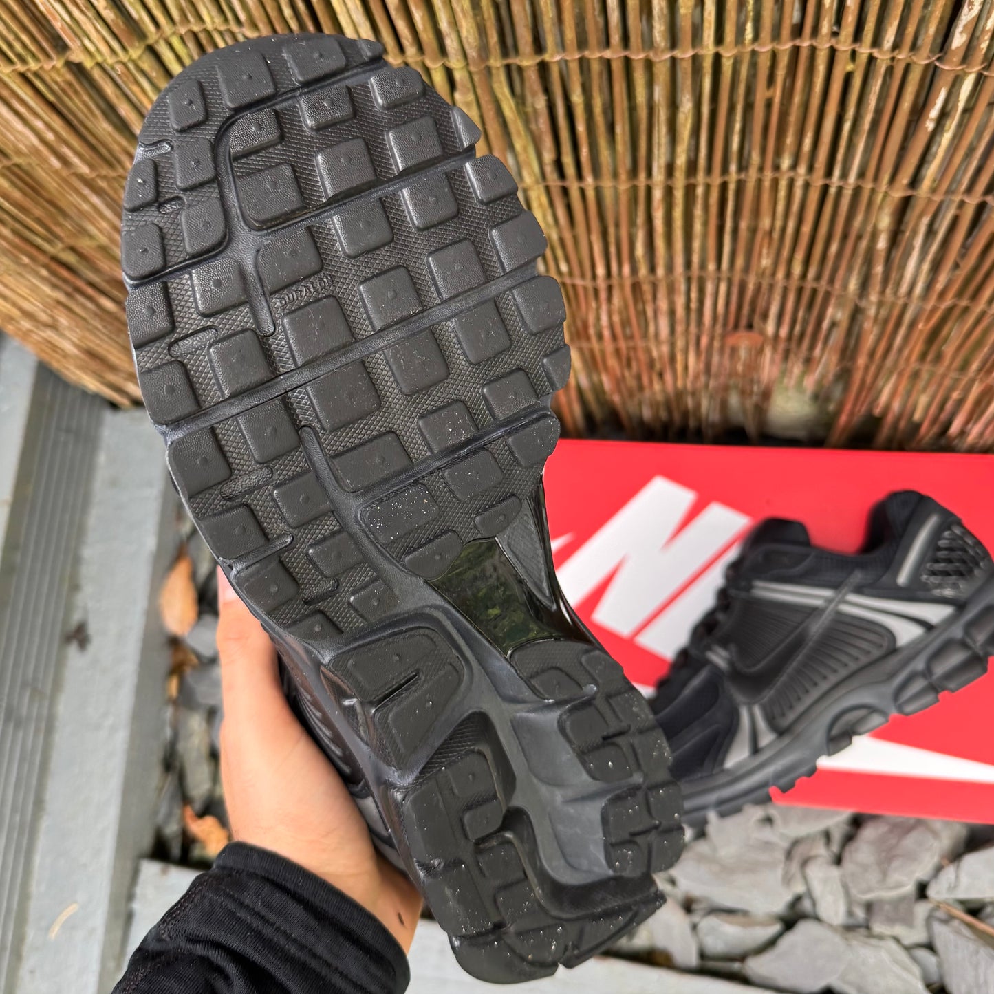 Nike Zoom Vomero 5 - Triple Black - UK11