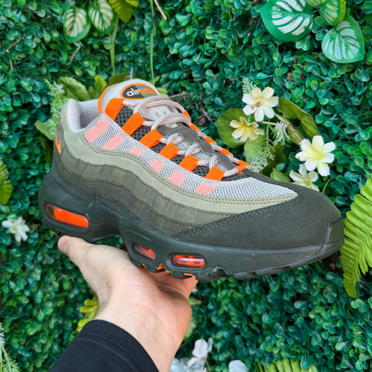 Nike Air Max 95 OG - Neutral Olive - UK8.5