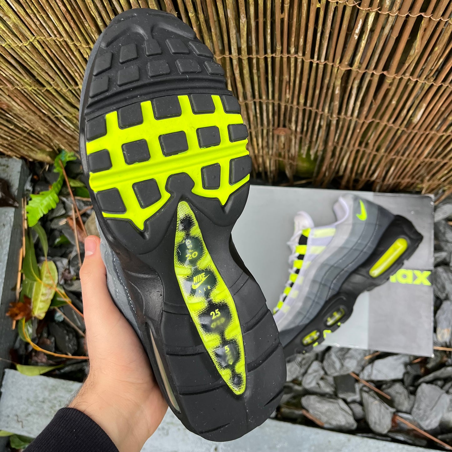 Nike Air Max 95 OG - Neon 2020 - UK8.5