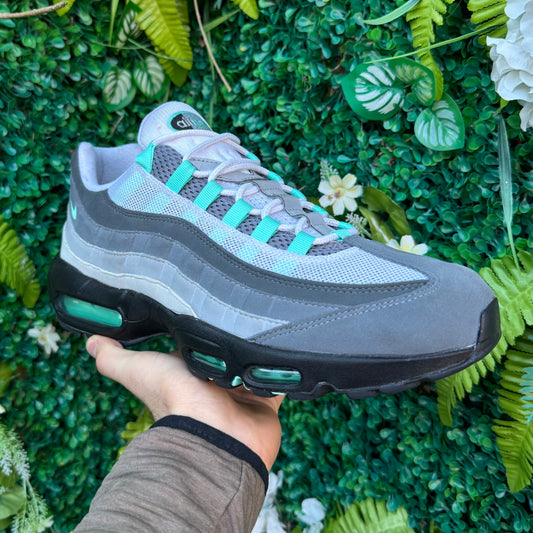 Nike Air Max 95 JD Exclusive - Hyper Turquoise - UK11