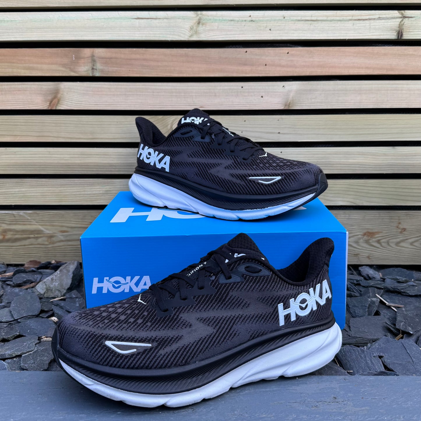 Hoka Clifton 9 - Black / White - UK10