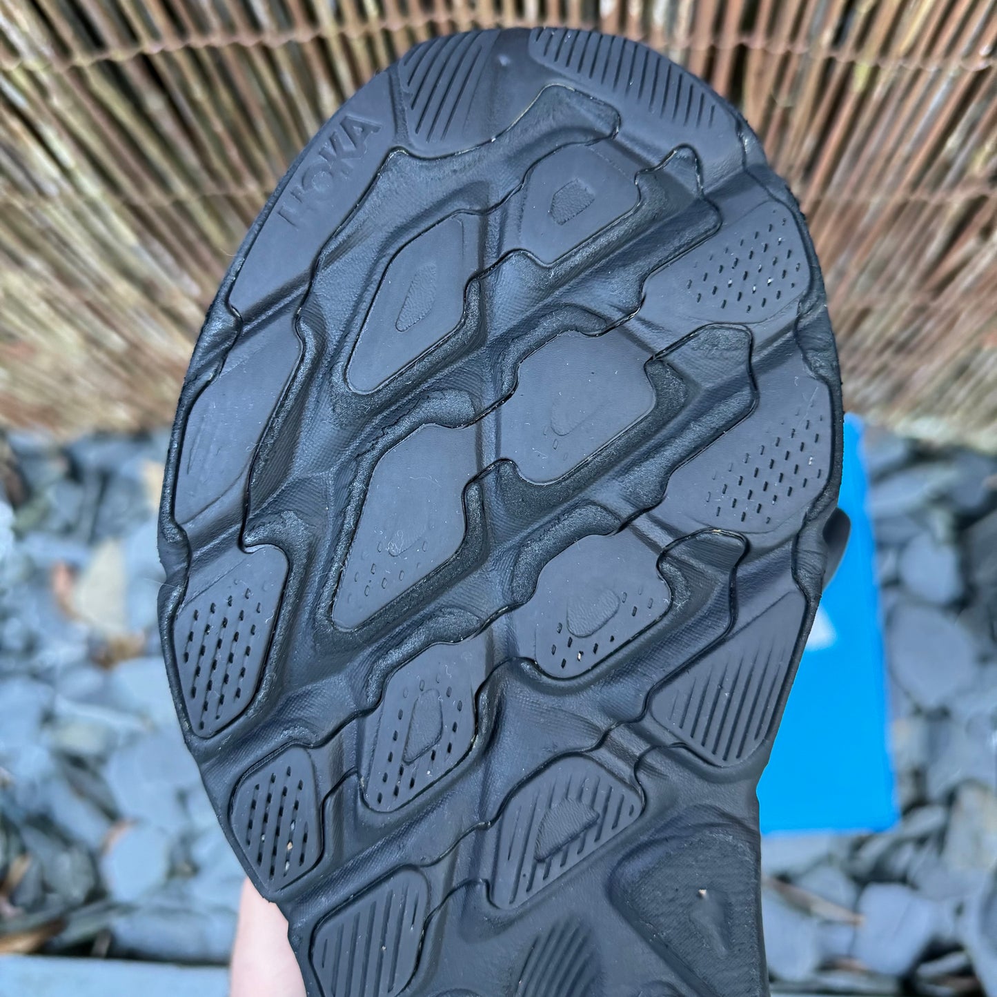 Hoka Clifton 9 - Triple Black - UK9